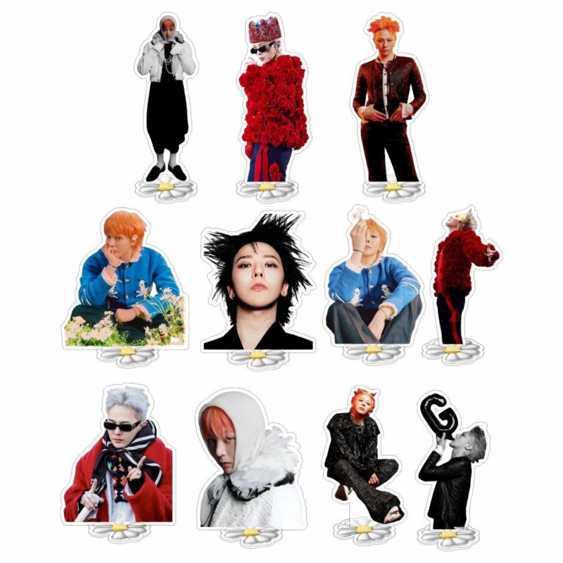 Resin Art Keychain - Kpop Star Art Fashion High Trend