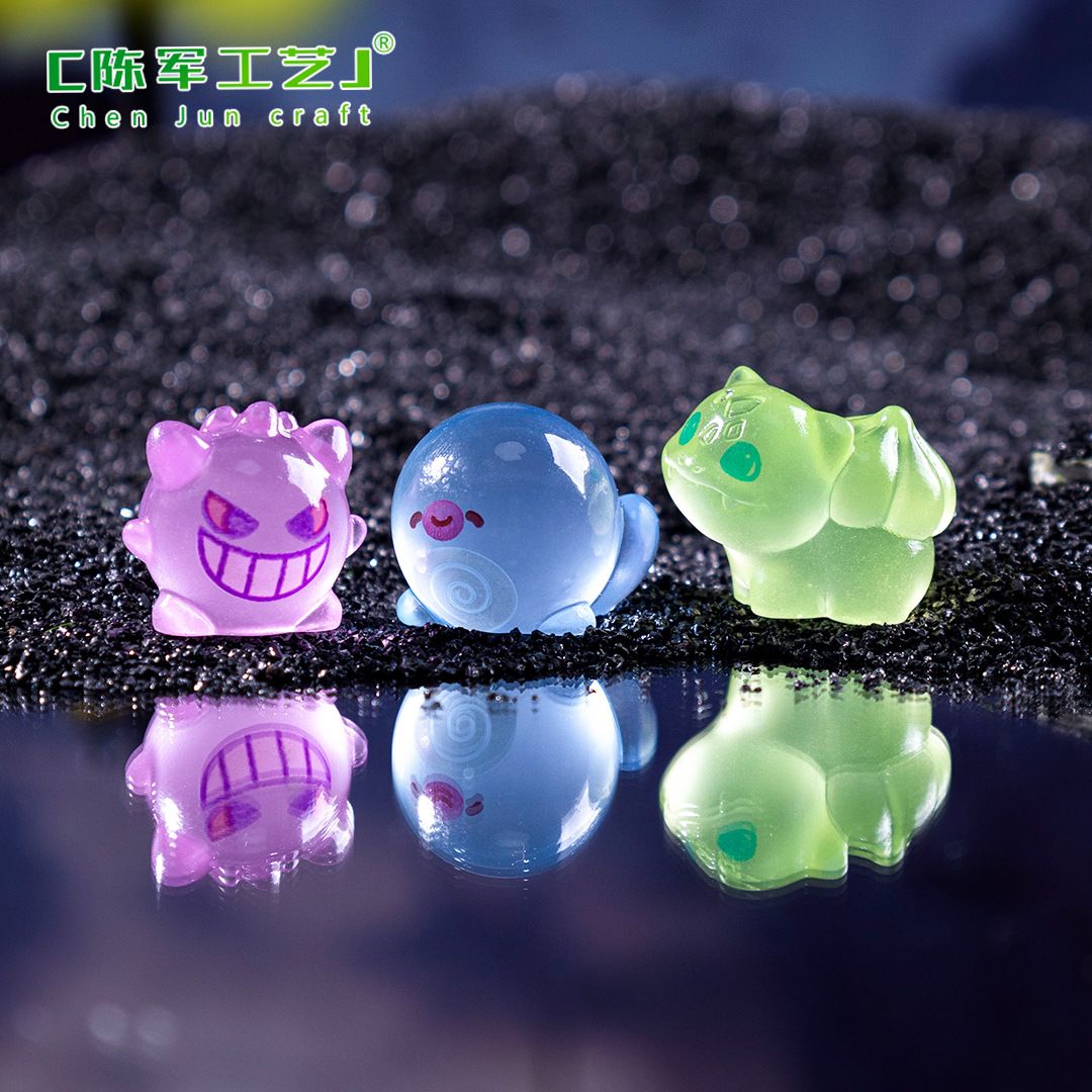 Pokemon Luminous Mini Figurine - Resin Art Light review and price
